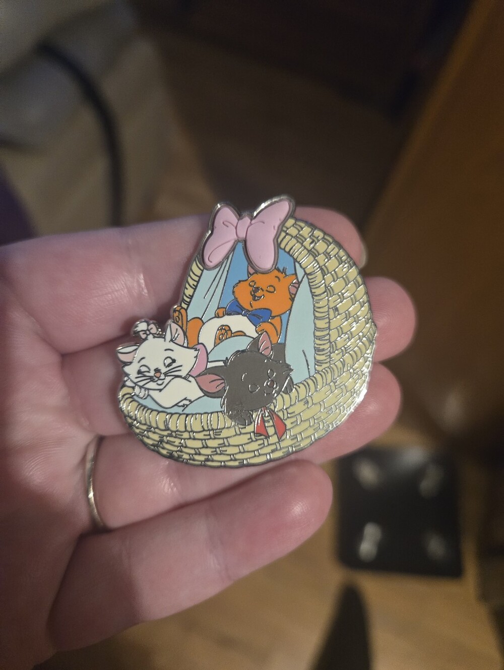 Disney Boxlunch Aristocats Kittens In A Basket Pin